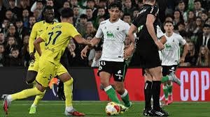 阿方索-戴维斯今日恢复部分合练，为接受手术以来首次